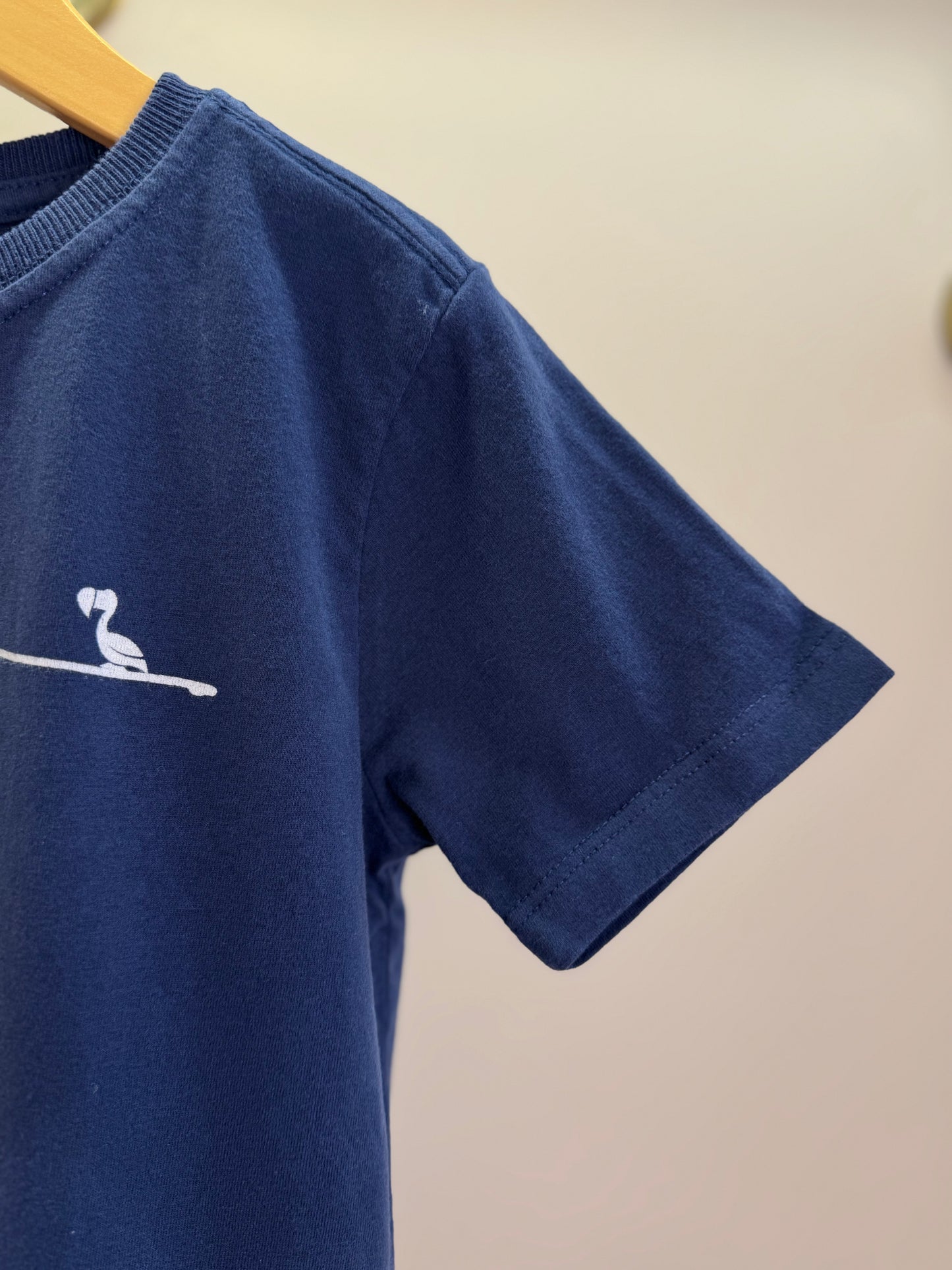 Camiseta Infantil Marinho Estampada Costas - Dudes