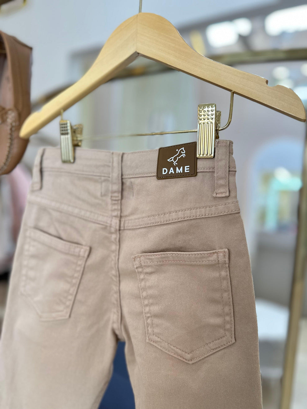 Conjunto Infantil Camisa de linho marinho e Calça de sarja skinny bege - Dame