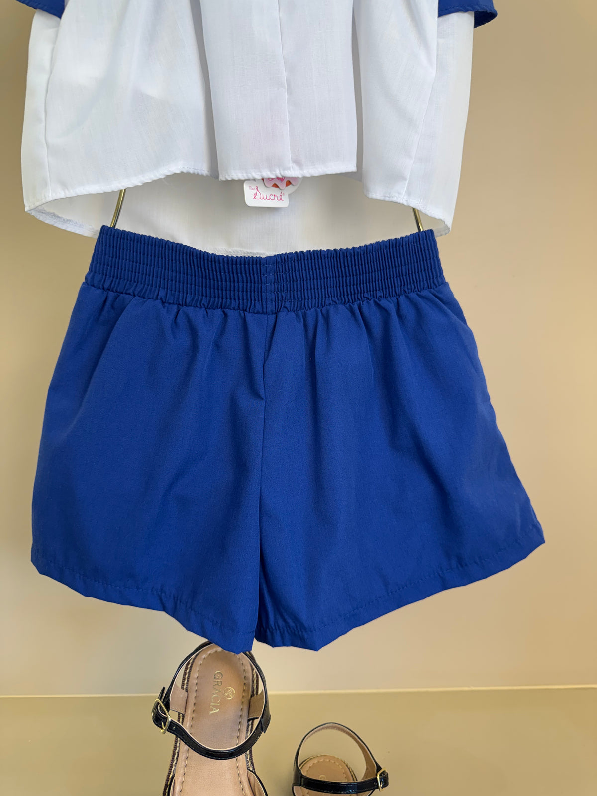 Conjunto Infantil Azul Marinho Blusa Boradado Flores e Shorts - Mon Sucré