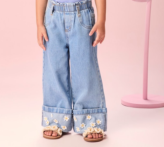 Calça Infantil Jeans Aplique Flor - Momi