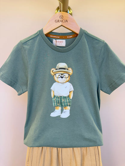 Conjunto Infantil Camiseta Algodão Teddy Chapéu Panama e Bermuda Ponto Roma Bolsos Cargo Bege - Dame