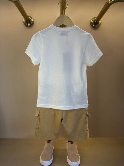 Conjunto Infantil Camiseta Algodão Teddy Remos Off e Bermuda Ponto Roma Bolsos Cargo Bege - Dame