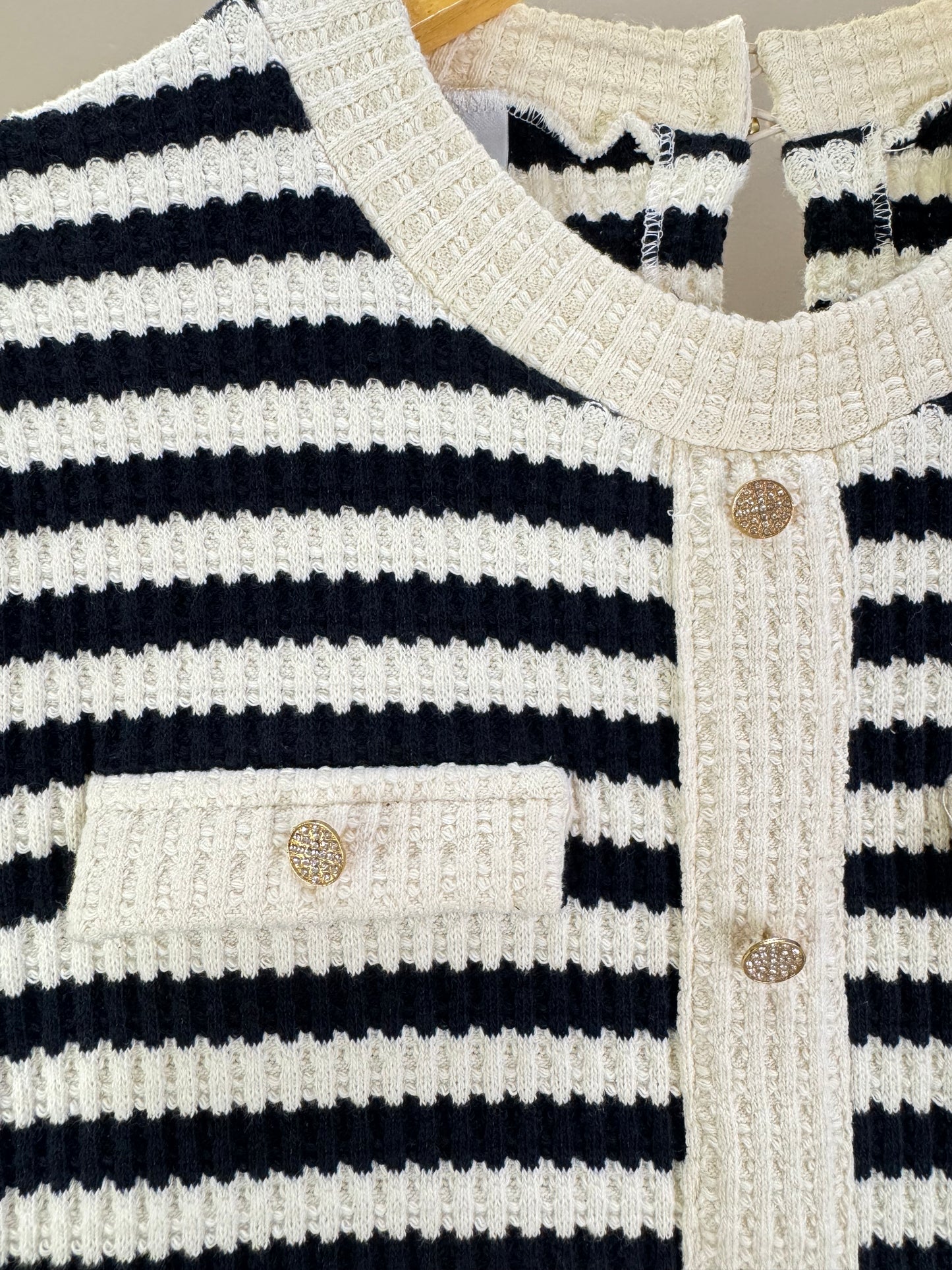 Vestido Teen Tricot Listrado com Botões - Two In
