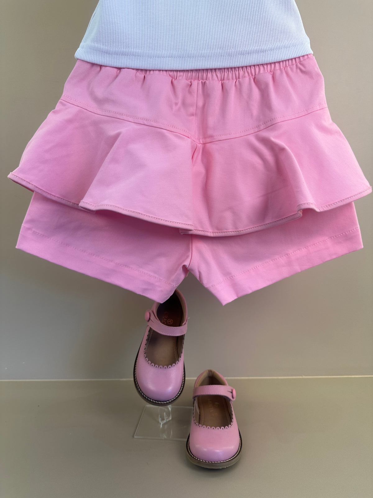 Conjunto Infantil Blusa Cropped Boneca Barbie Cristais e Shorts Sarja Babado Barbie Rosa - Pituchinhus