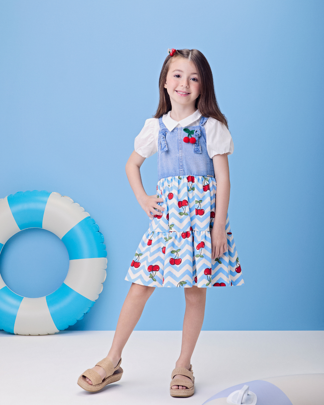 Conjunto Infantil Blusa Mangas Balonê e Salopete Cerejinha Jeans - Momi