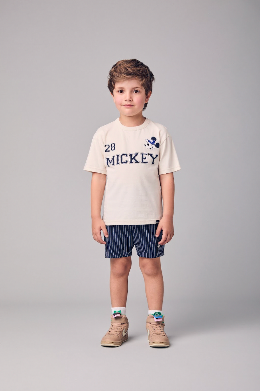Conjunto Infantil Camiseta Bege Mickey e Bermuda Marinho Listrada - Youccie
