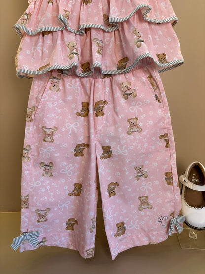 Conjunto Infantil Blusa Algodão Estampa Ursinhos Com Babados Lacinhos e Calça Pantacourt  - Pituchinhus