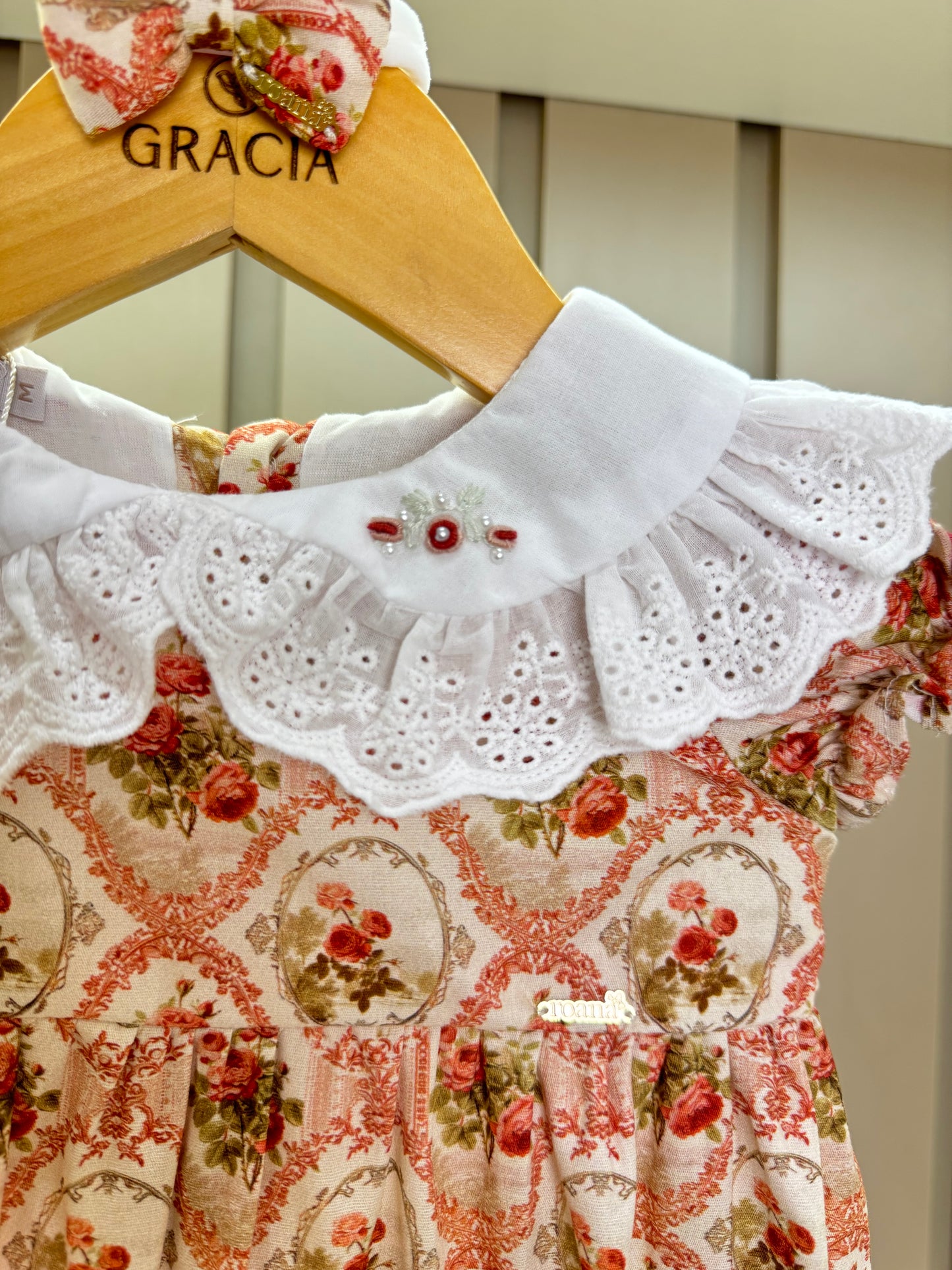 Pimpão Bebê Floral Provençal Gola Estampada - Roana