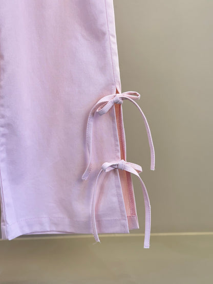 Calça Infantil Wide Sarja Rosa Lacinhos Laterais - Gabriela Aquarela