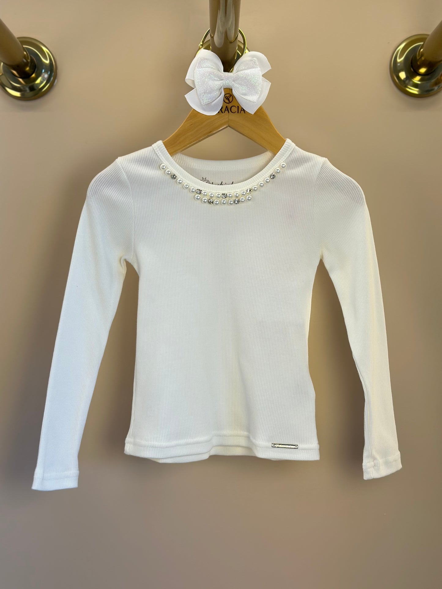 Jardineira Infantil  Sarja Ursinha Pelúcia Bege Escuro com Blusa ML Bordados Pérolas e Cristais  - Pituchinhus