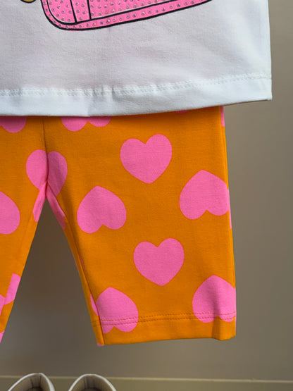 Conjunto Infantil Blusa Bolsa Transversal e Shorts Legging Corações - Momi