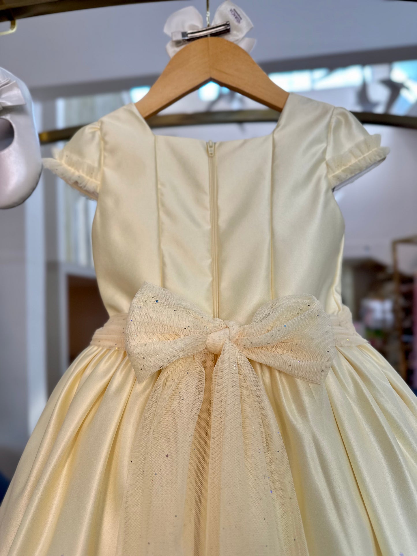 Vestido Infantil Festa Tule Flores Amarelo - Petit Cherie