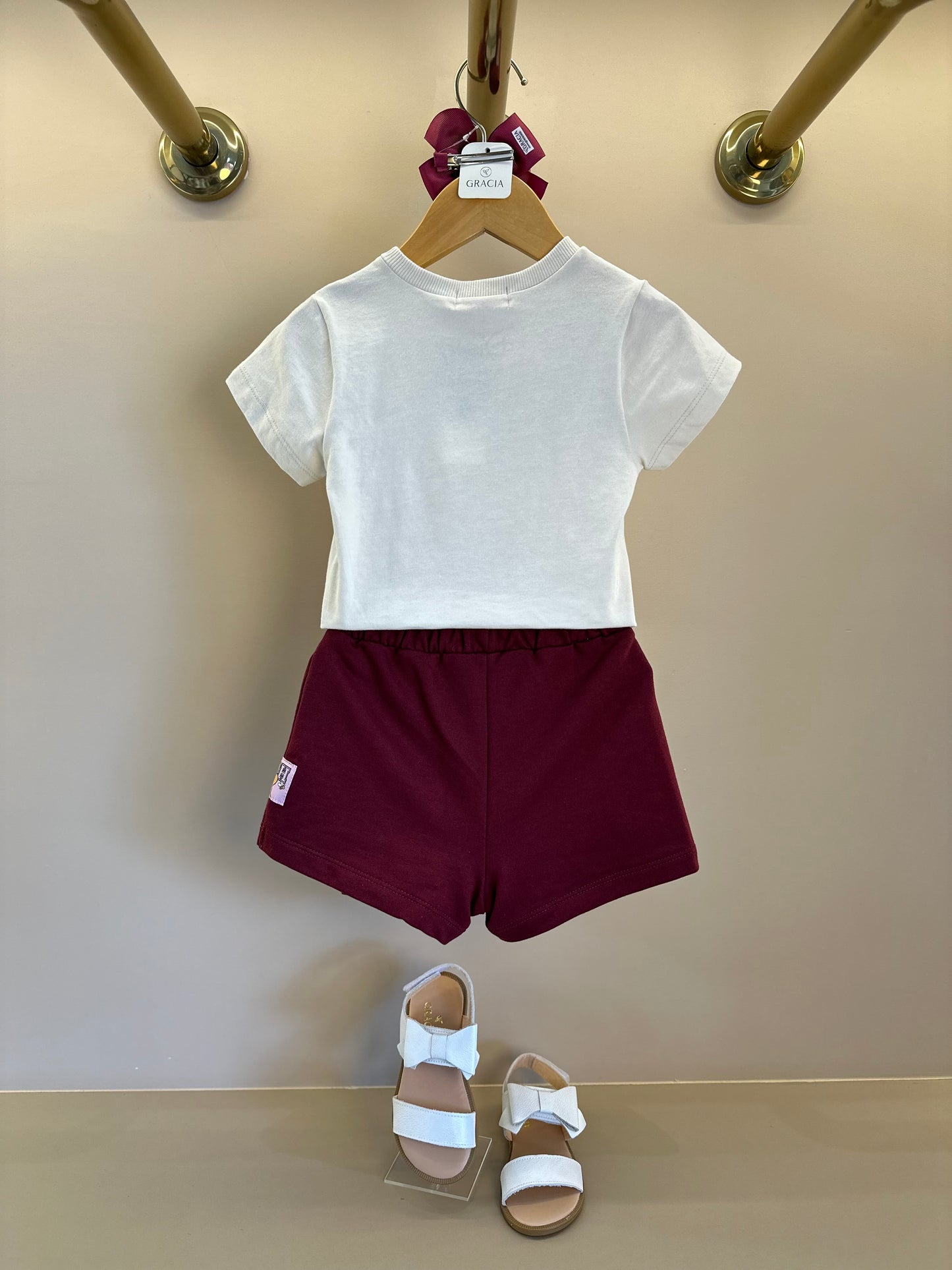 Conjunto Infantil Blusa Ursinho Pooh e Shorts Moletom - Momi