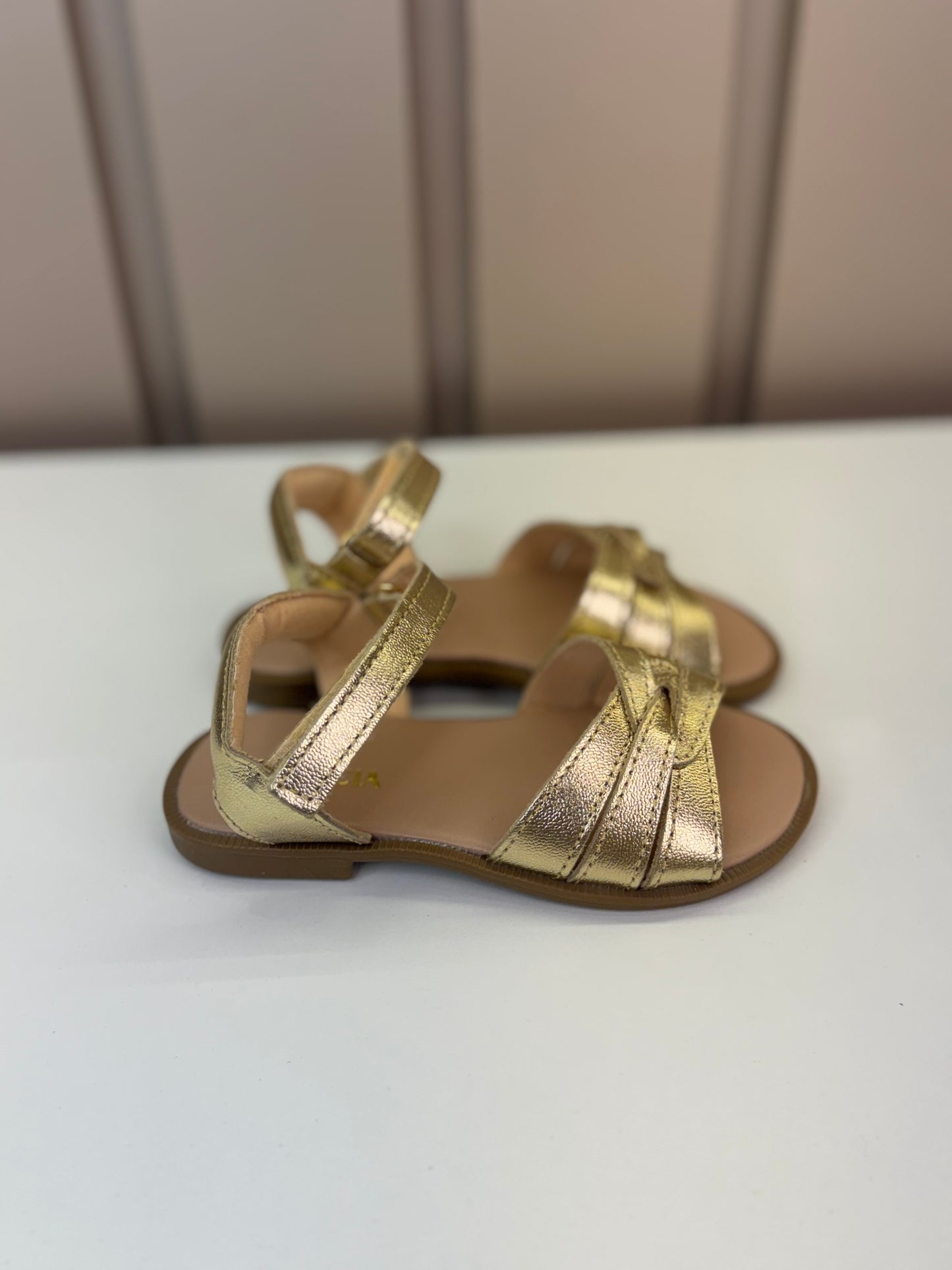 Sandália Infantil Trançada Dourada - Gracia