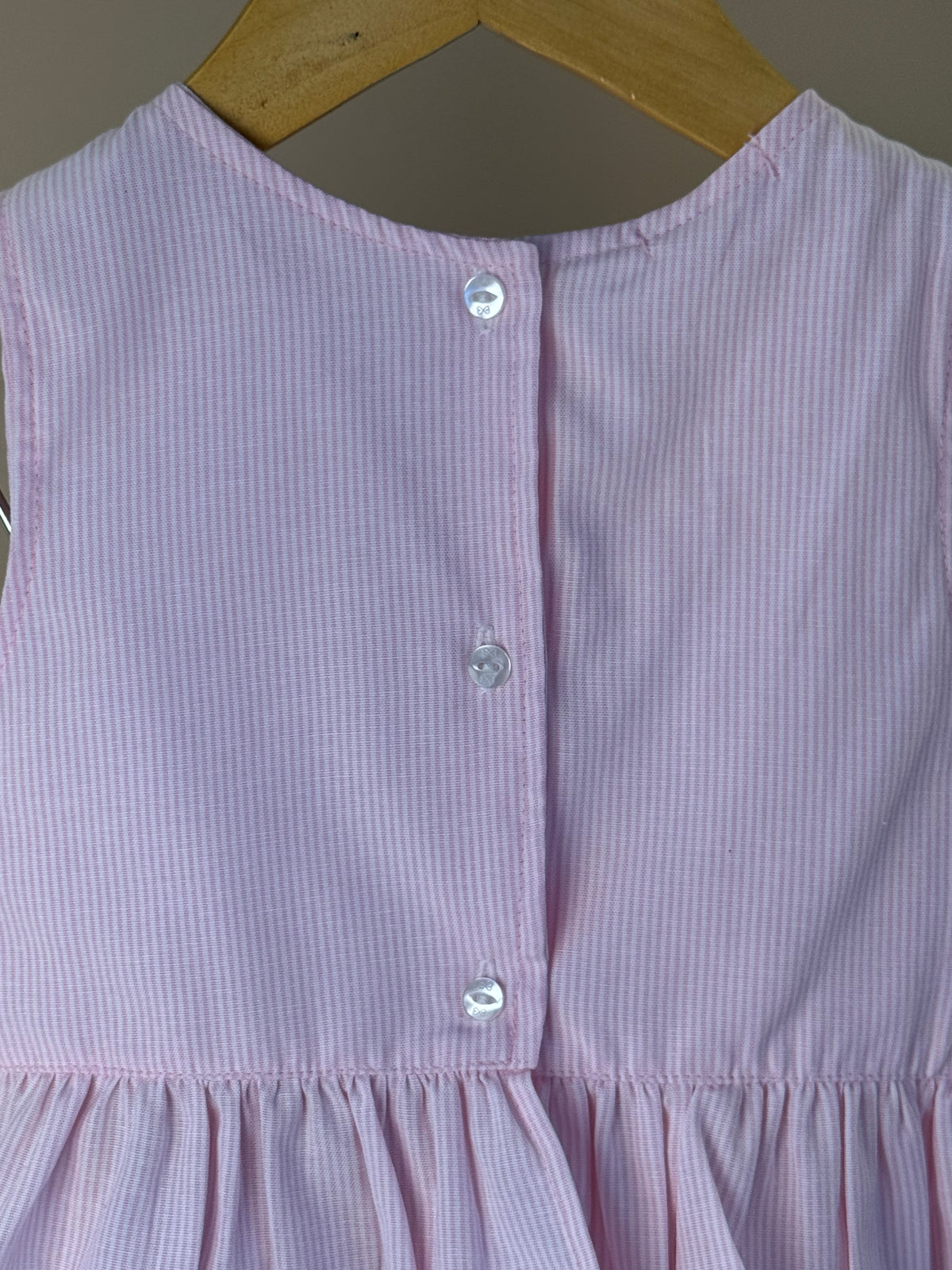 Conjunto Infantil Blusa Com Aplicação de Flor Em Crochê e Shorts - Luluzinha