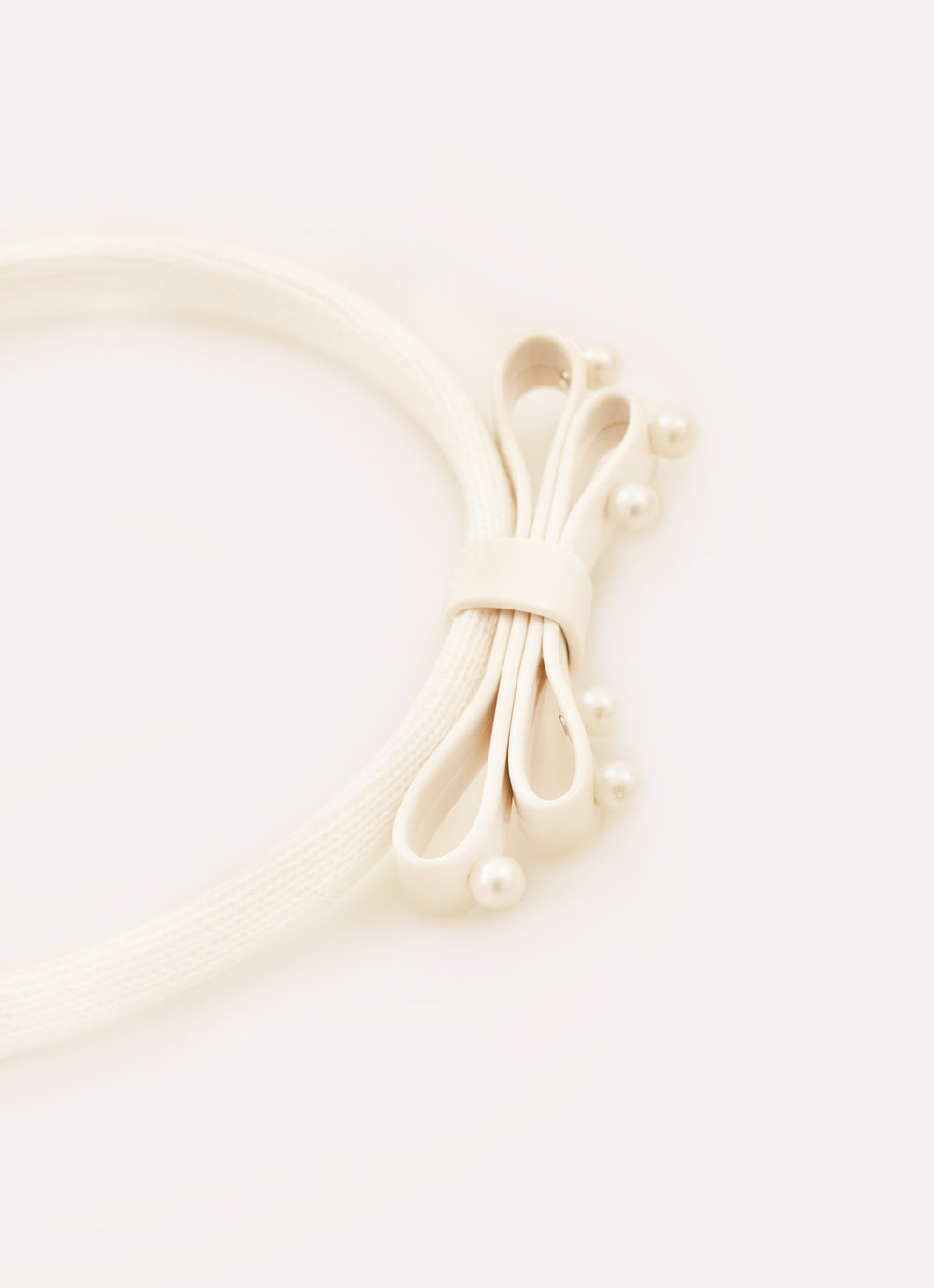 Arquinho Infantil Duplo Courino Laço & Pérolas Off White - Pituchinhus