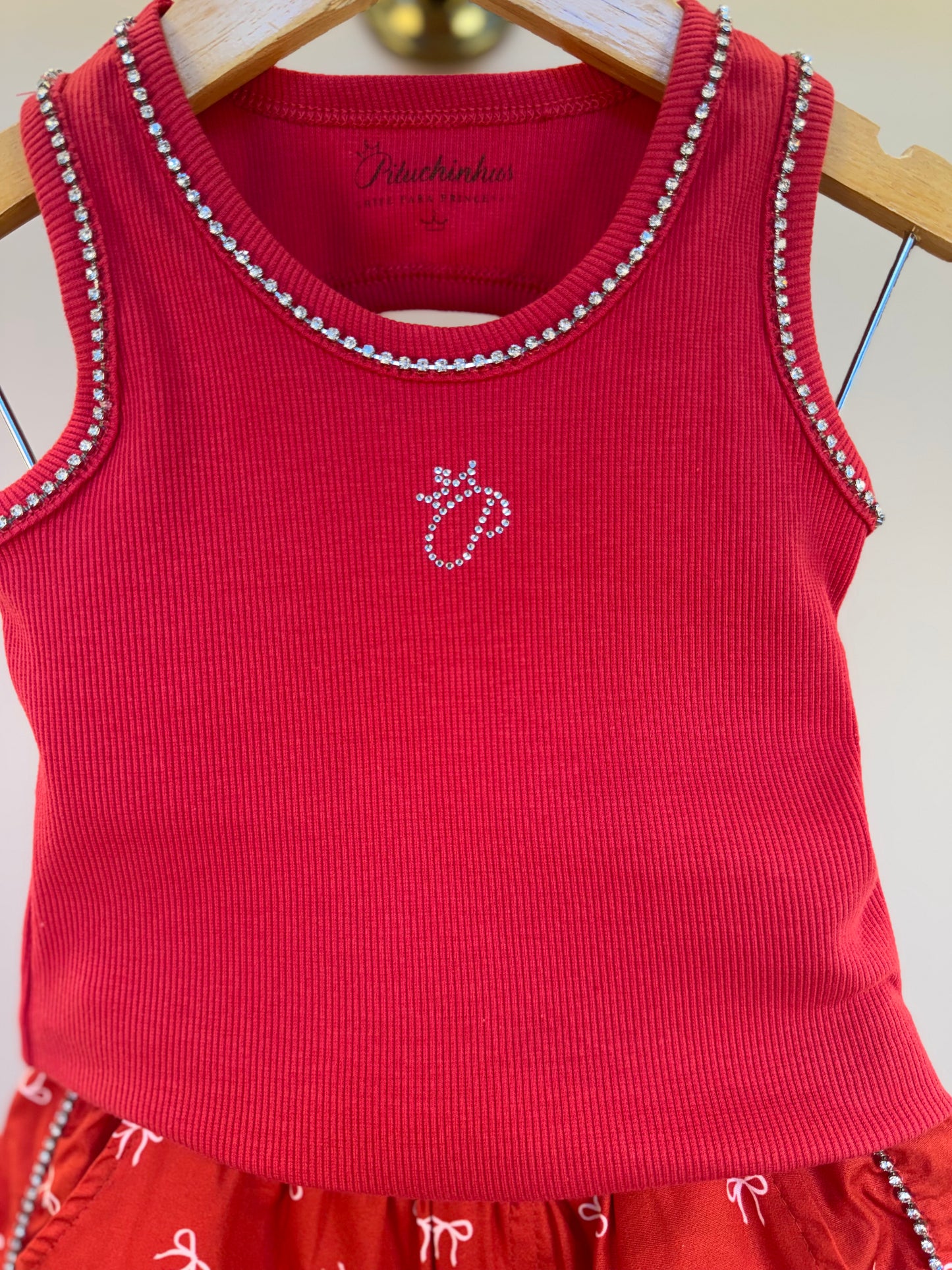 Conjunto Infantil Regata Strass Bordados e Short Lacinhos - Pituchinhus