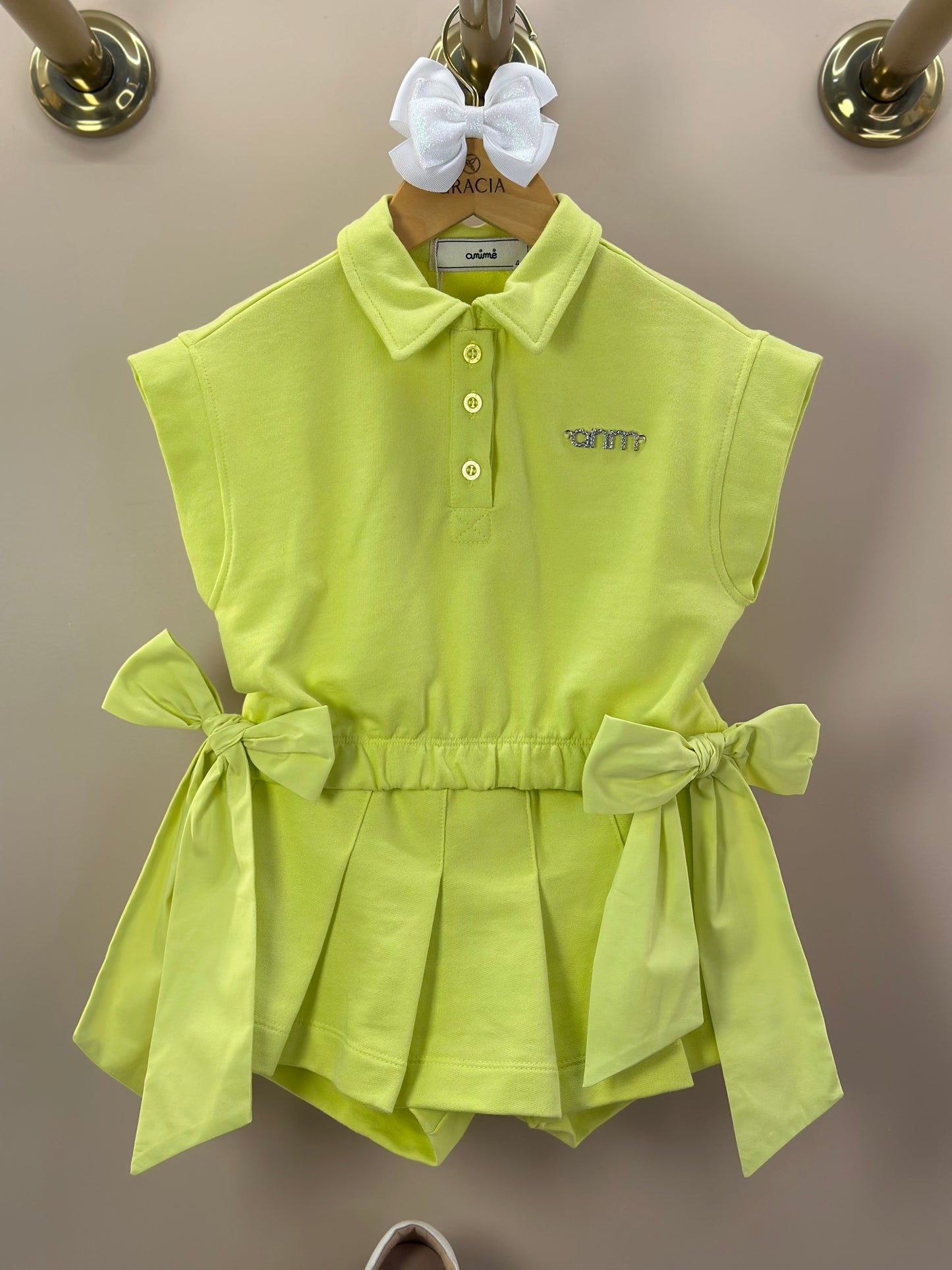 Conjunto Infantil Blusa Laços Laterais e Saia-shorts Pregas Verde Melão - Animê