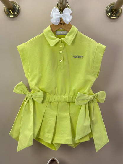 Conjunto Infantil Blusa Laços Laterais e Saia-shorts Pregas Verde Melão - Animê