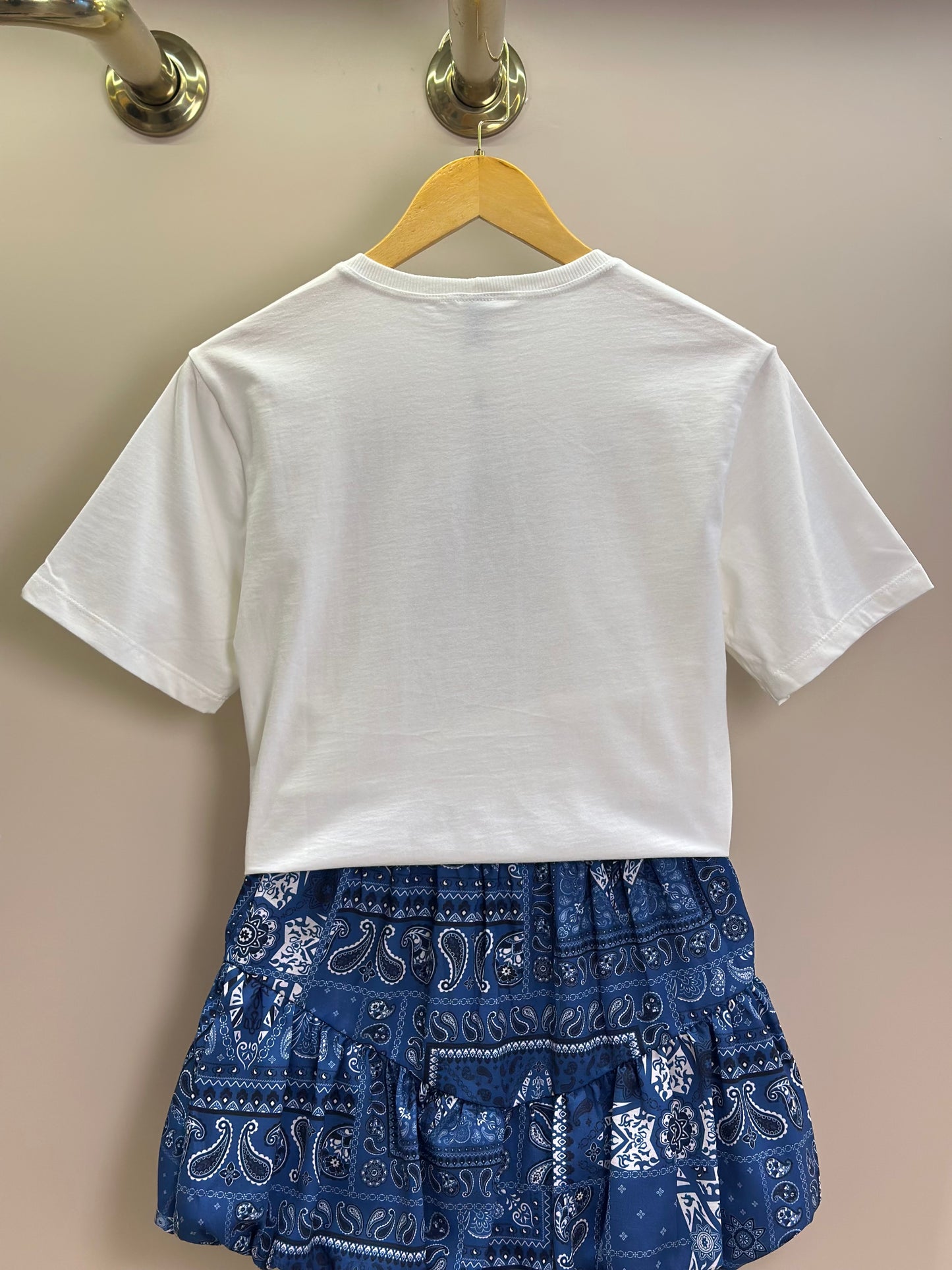 Conjunto Teen Camiseta Over e Saia Balonê Paisley Jeans - Two In
