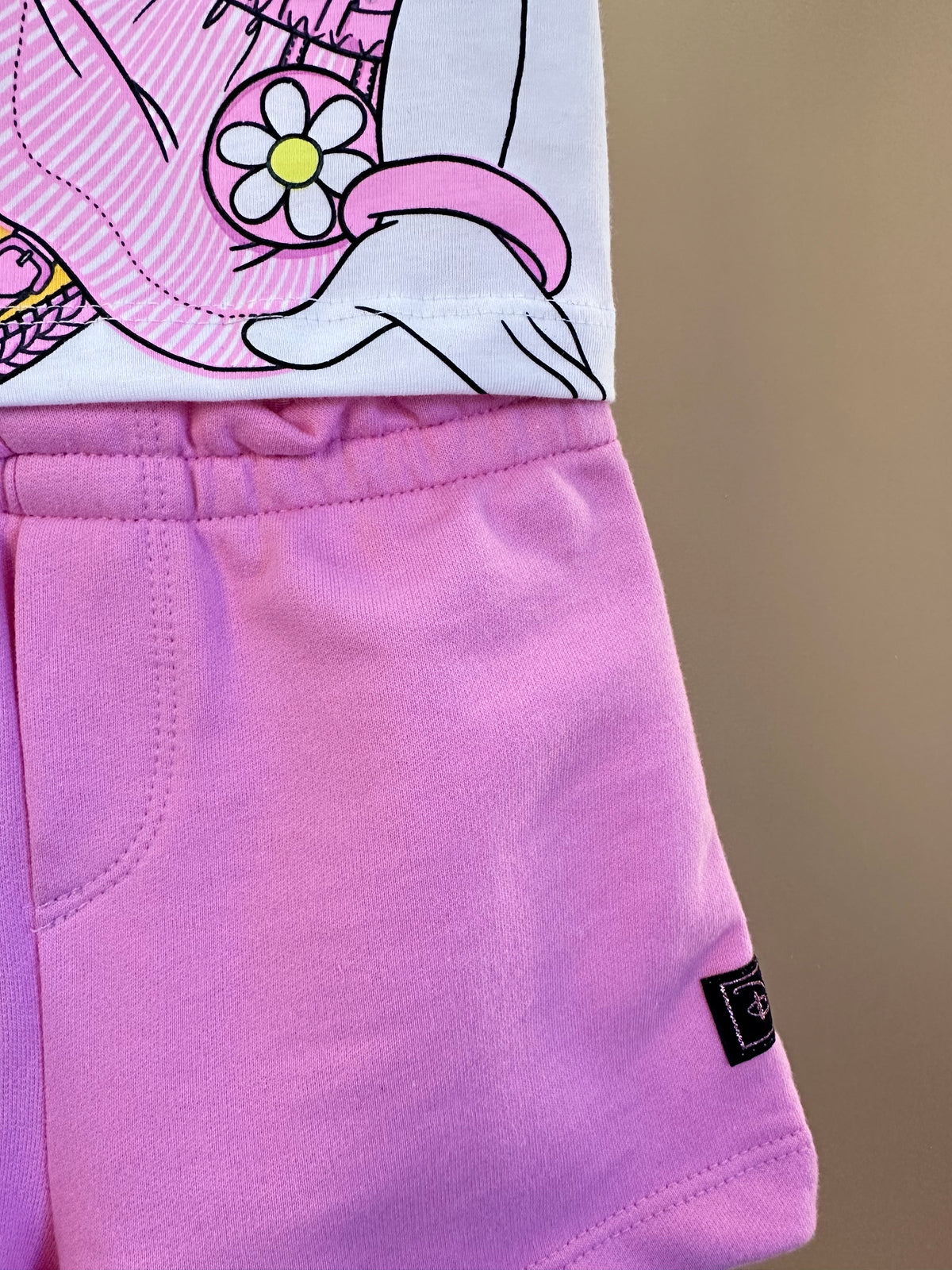 Conjunto Infantil Blusa Daisy Duck e Short Cós de Elástico - Momi