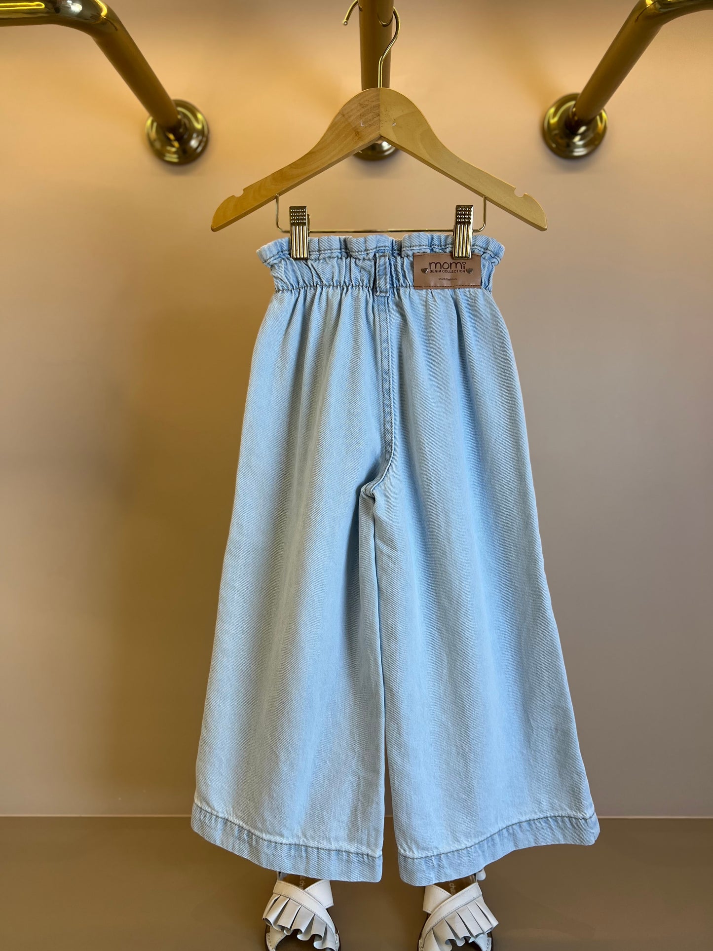 Conjunto Infantil Blusa Bordado Inglês e Calça Jeans Cós Clochard - Momi