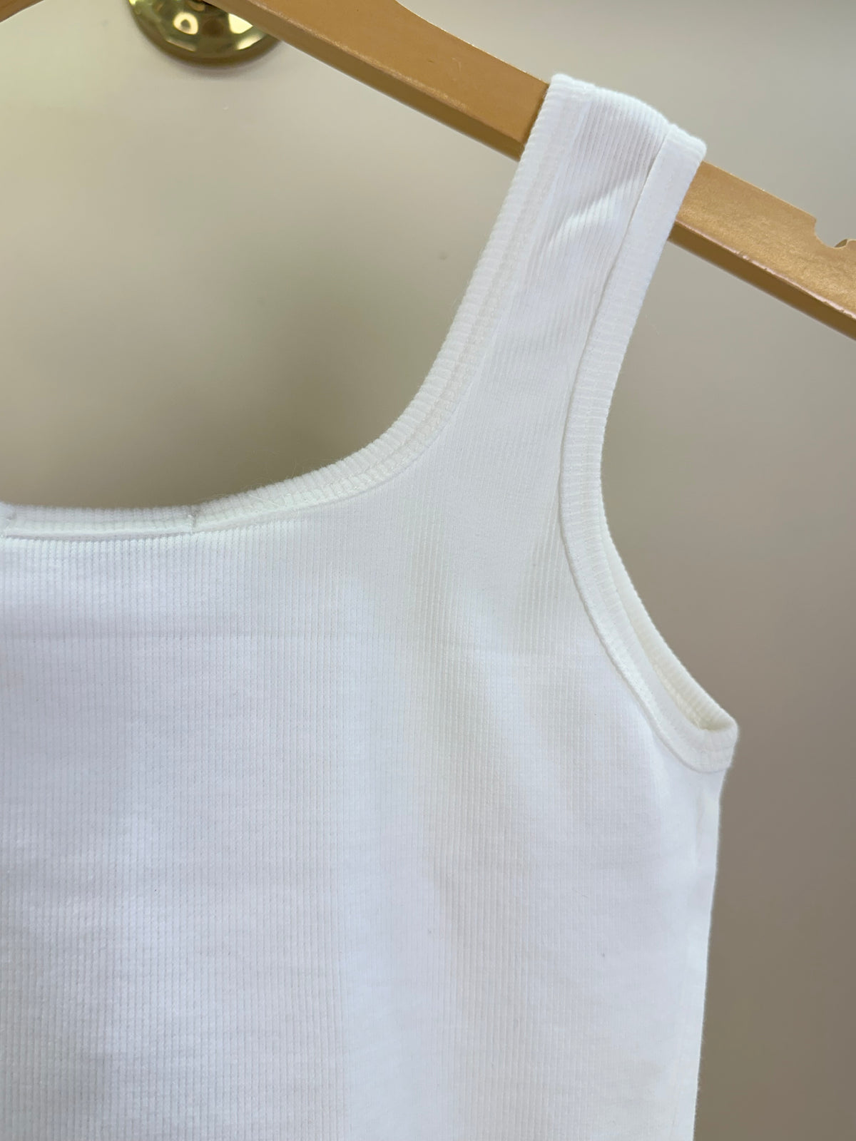 Blusa Teen Cropped Off White e Preto - Vanilla Cream