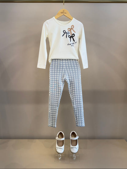 Conjunto Infantil Blusa Off White Laços Bows Are My Fav e Legging Tricot Xadrez Azul - Pituchinhus
