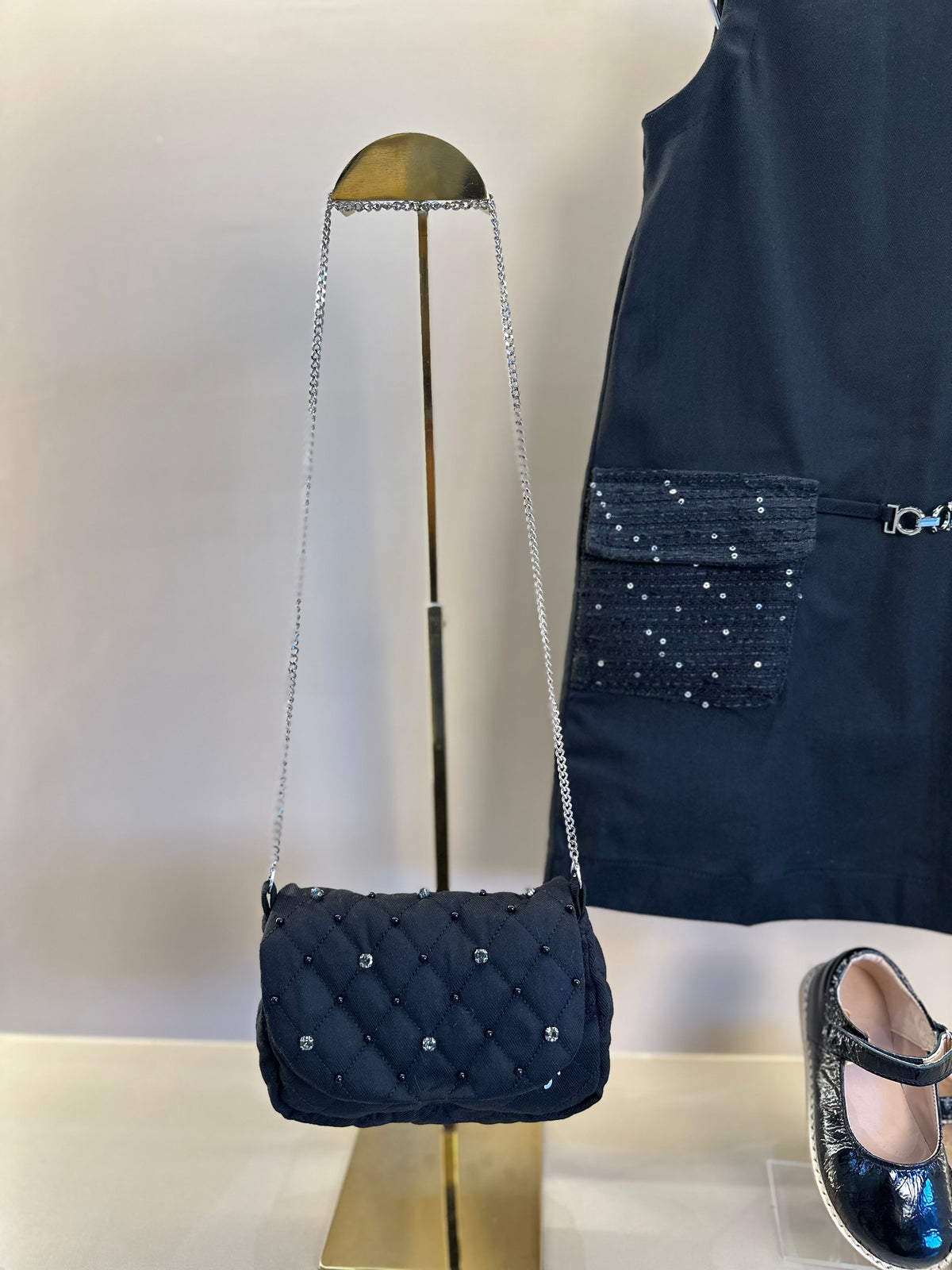 Vestido Infantil Trapézio Sarja Bolsos Tweed Paetê Preto - Petit Cherie