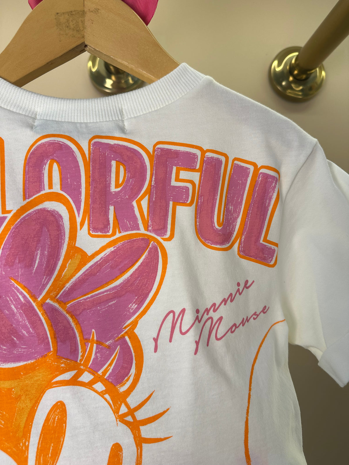 Conjunto Infantil Blusa Minnie Mouse Colorful e Shorts Jeans Estampa Minnie - Animê