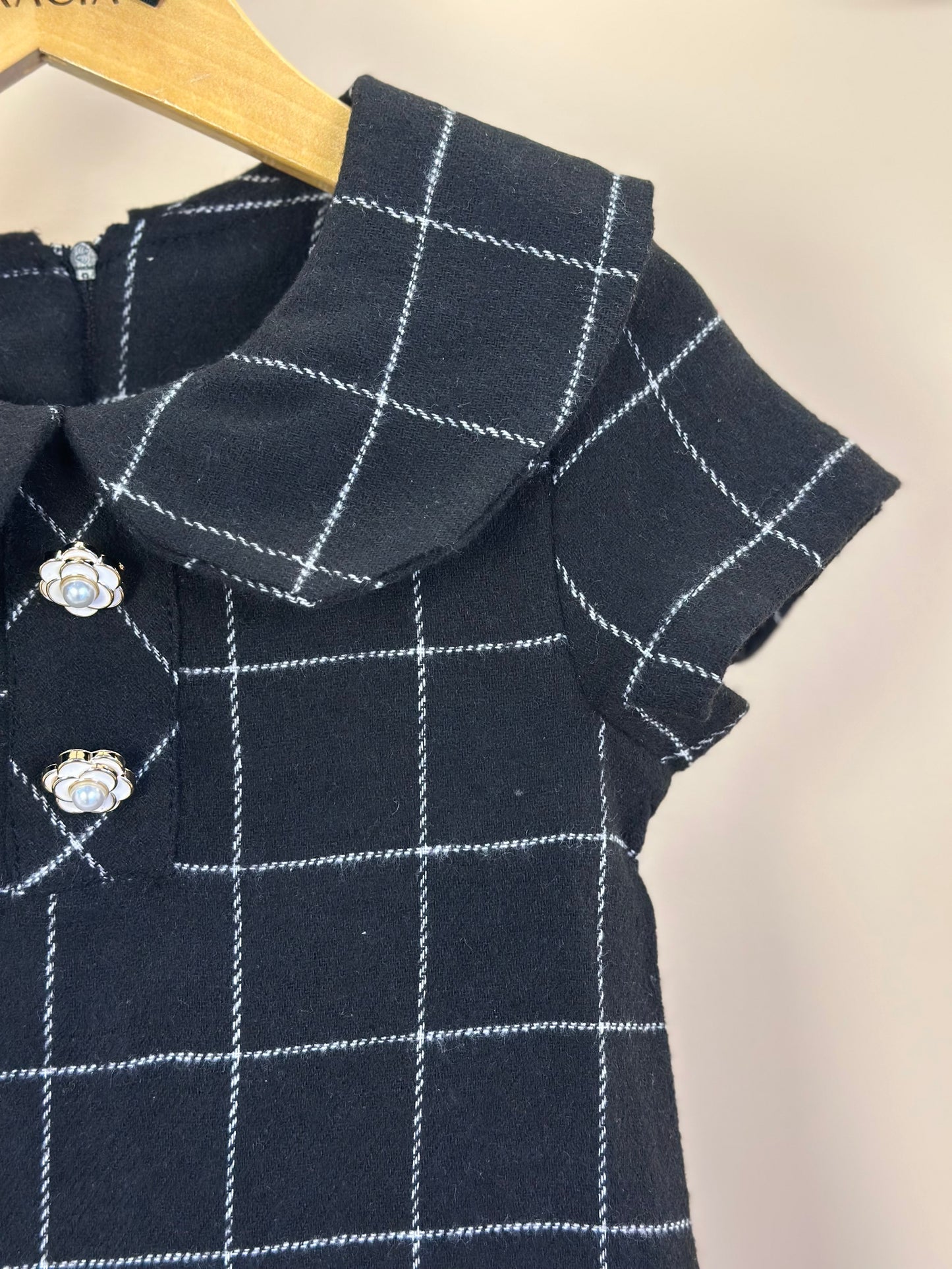 Vestido Infantil Trapézio Botões Xadrez Preto - Luluzinha