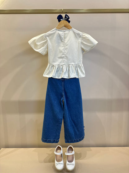 Conjunto Infantil Blusa Bordado Flores Bege e Calça Jeans Reta Laços - Momi