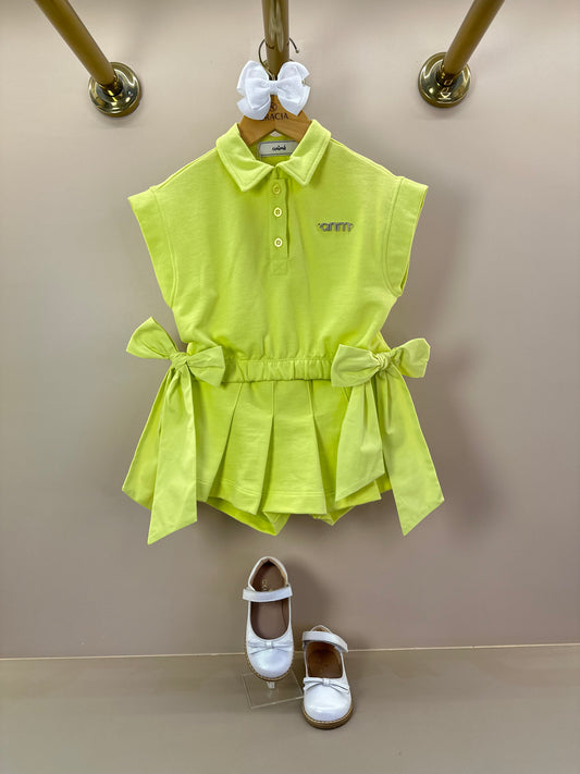 Conjunto Infantil Blusa Laços Laterais e Saia-shorts Pregas Verde Melão - Animê