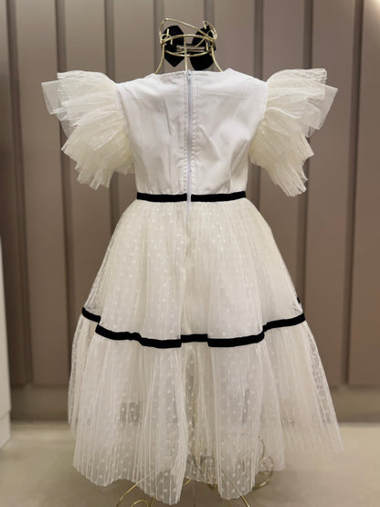 Vestido Infantil Conceito Tule Poá Rodado Aplicações e Laço Veludo Off White - Luluzinha