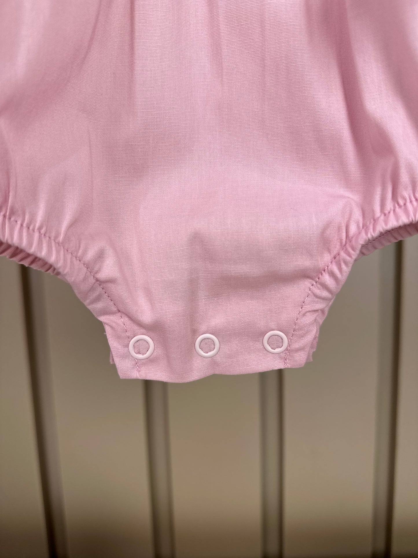 Romper Bebê Fofinho Algodão Manga Princesa Rendas Rosa Claro - Um Mais Um