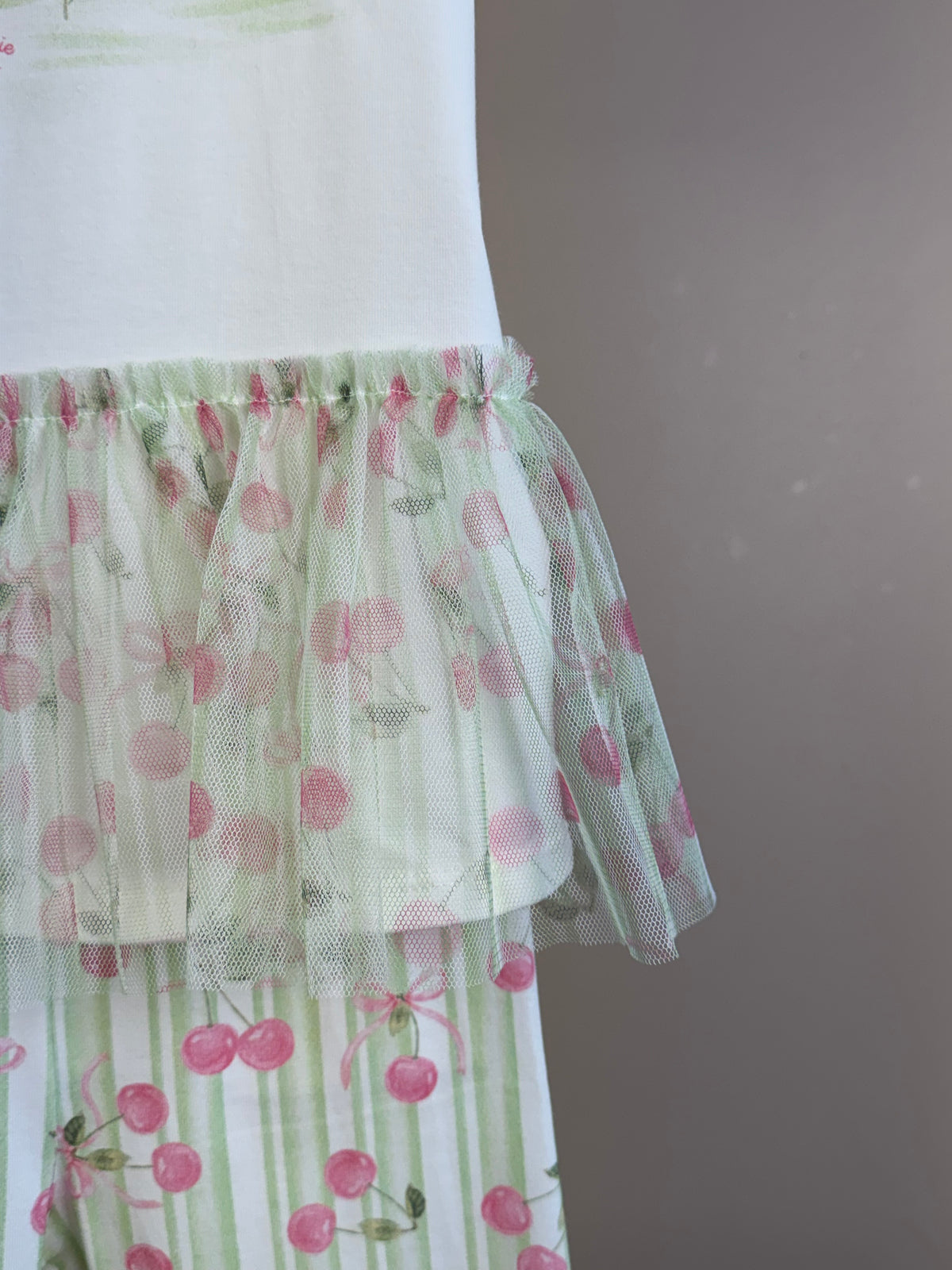 Conjunto Infantil Blusa Ursinha Em Tule e Calça Legging Cerejas - Petit Cherie