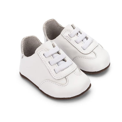 Sapato Bebê Couro Bola Branco - Petit Cheval