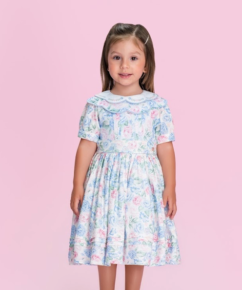 Vestido Infantil Floral em Tons Pastel com Gola Peter Pan, Mangas Curtas e Saia Rodada - Petit Cherie