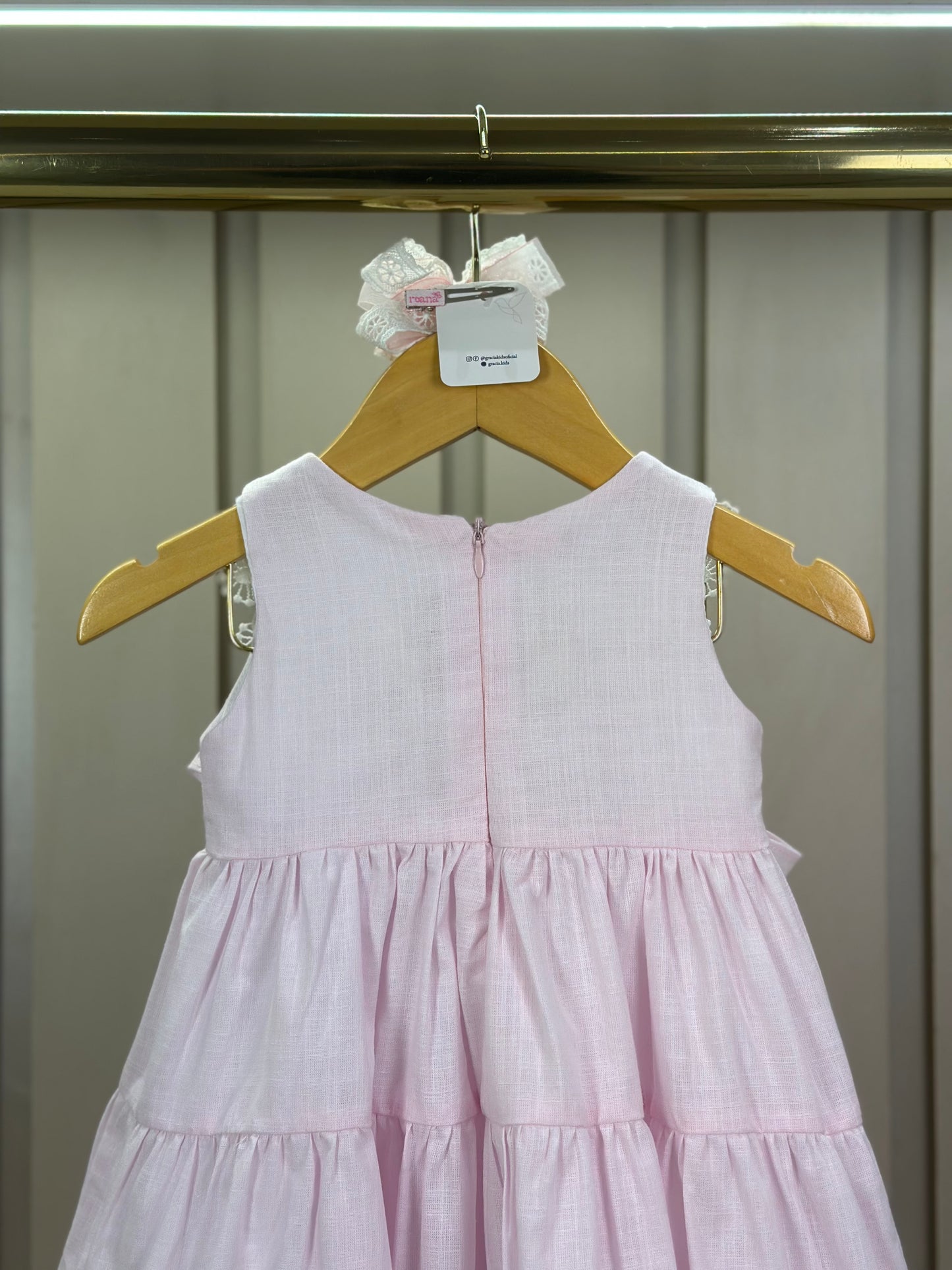 Vestido Infantil Algodão Clássico Rosa Gola Branca Bordada e Rendada - Roana
