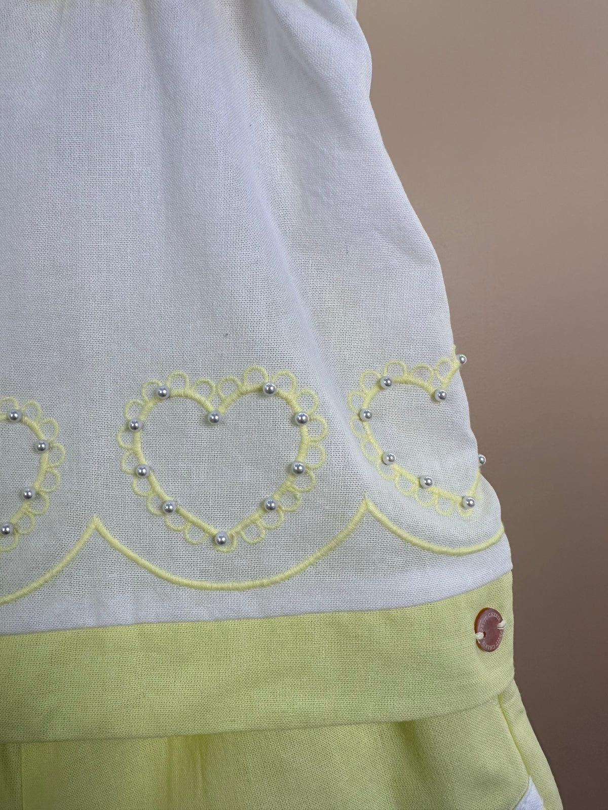 Conjunto Infantil Blusa Bordado Laços e Shorts Babadinho Amarelo - Petit Cherie