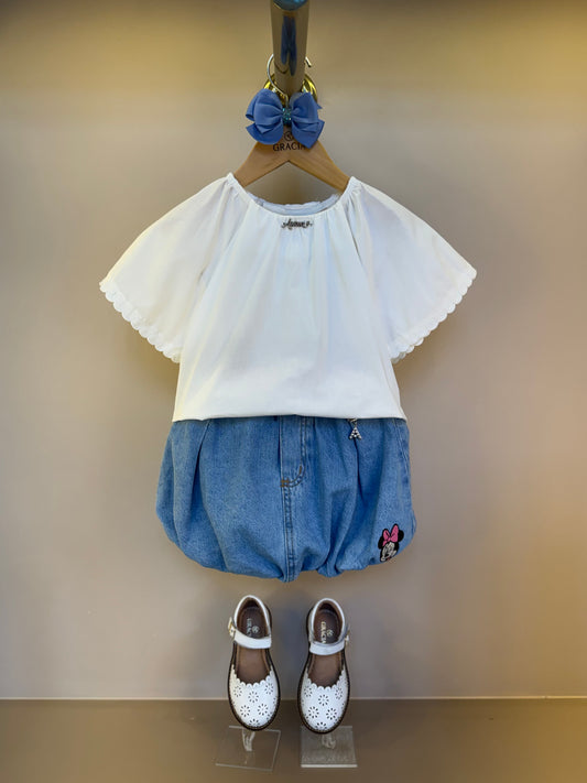 Conjunto Infantil Blusa Mangas Amplas e Recorte Costas e Saia Jeans Elástico Style Minnie - Animê