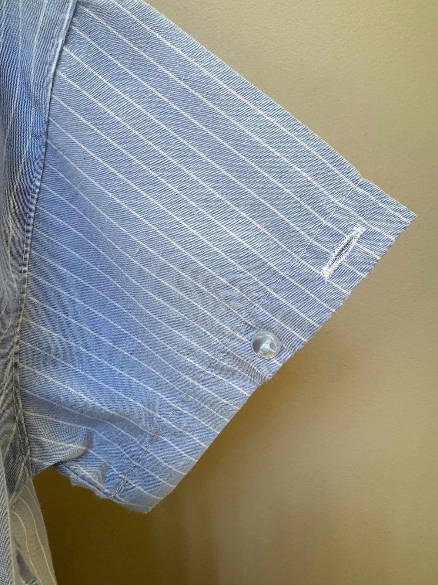 Conjunto Infantil  Saia Com Detalhes  Camisa Listrada Blusa Branca - Gabriela Aquarela