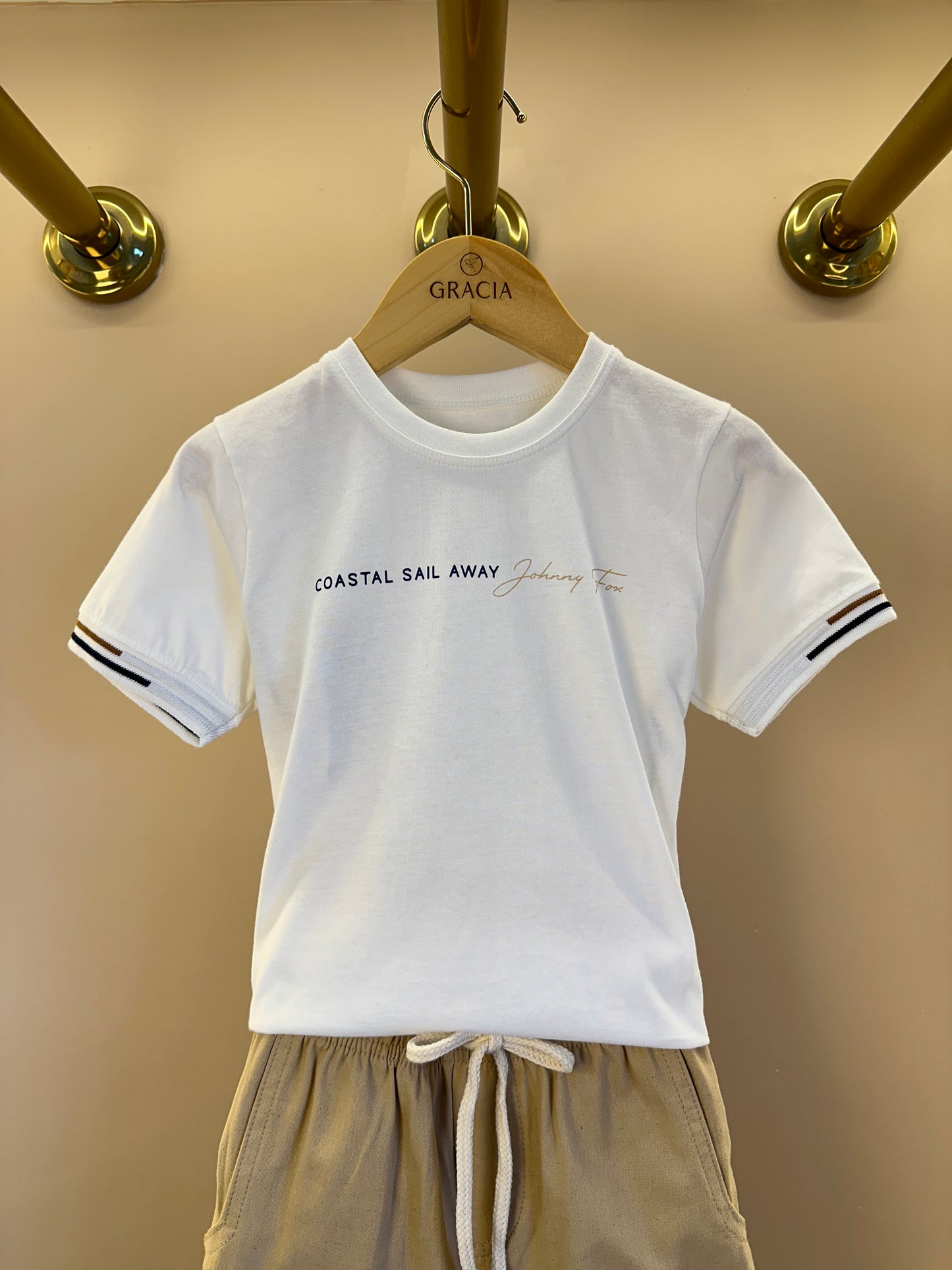 Conjunto Infantil Camiseta  Algodão Coast  e Bermuda Bege - Little Johnny