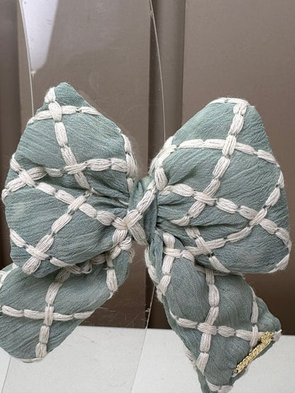 Laço Infantil Pontas Miolo Bordado Rendado Verde - Roana