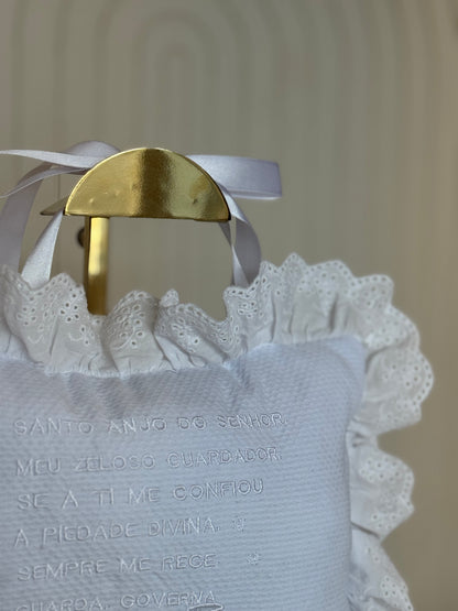 Almofada Bebê Oração Santo Anjo Rendada Bordado Branco - Roana