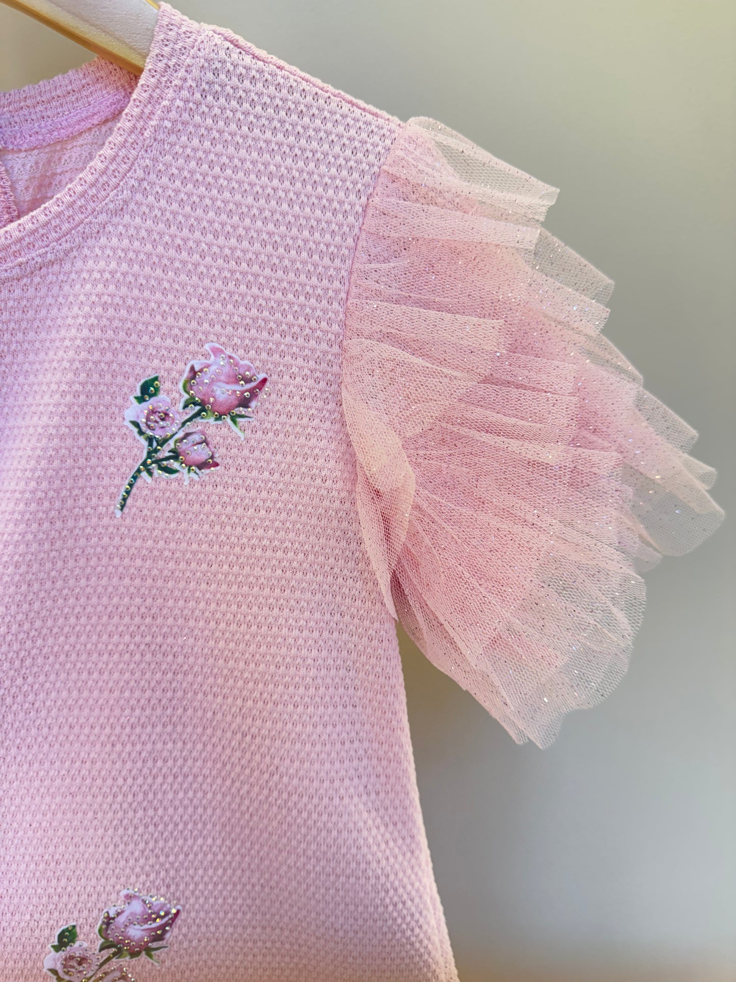 Vestido infantil Linha Malha Patch Flor Strass com Manga Babado Tule Glitter - Luluzinha