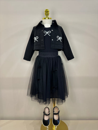 Conjunto Infantil Regata Lacinho Bordado e Saia-shorts Tule Lacinhos Veludo Preta - Pituchinhus