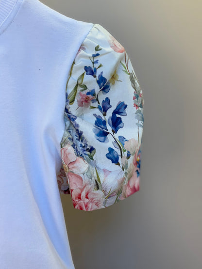 Conjunto Infantil Clássico Blusa Manga Floral e Saia Floral Candy - Um Mais Um