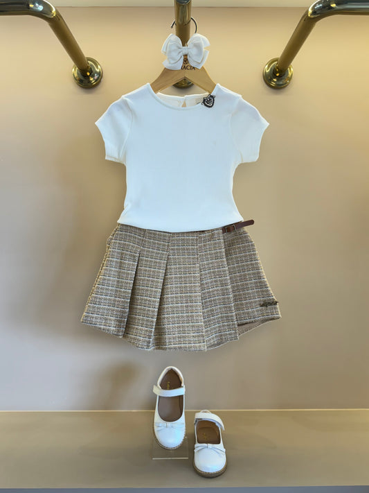 Conjunto Infantil Blusa Essential Mini-Joia e Saia Pregas Tweed Bege - Animê Petite