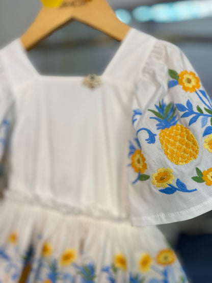 Vestido Infantil Conceito Babados Bordado Abacaxi - Animê